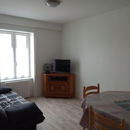 Appartement A 50M De La Plage Saint-Michel-en-Grève Exterior photo