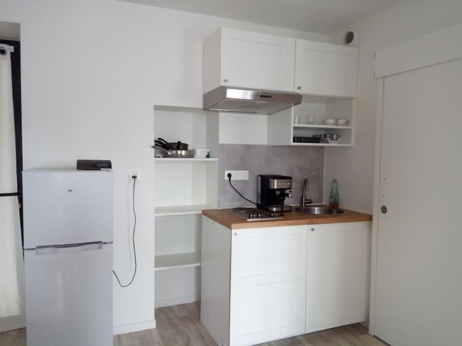 Appartement A 50M De La Plage Saint-Michel-en-Grève Exterior photo